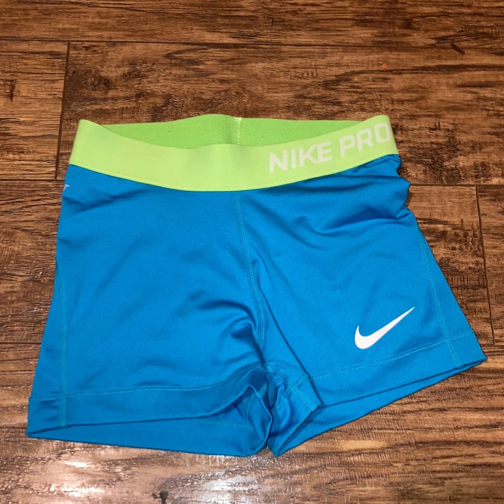 Nike pros!